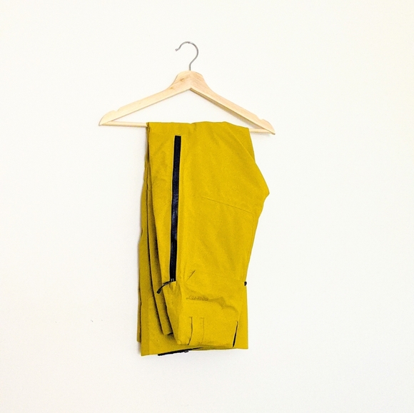 NEW Patagonia Untracked Ski Jacket and Pants Set - Picture 8 of 8